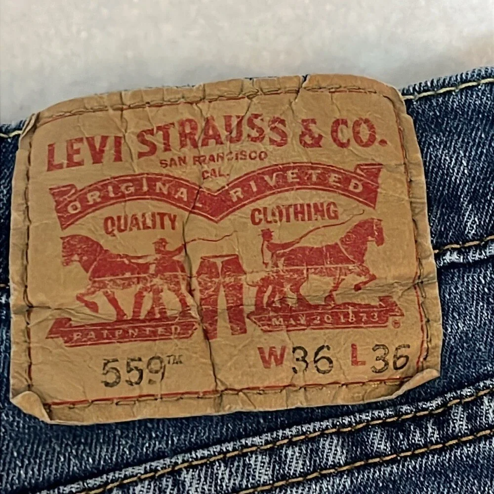 Levis 559 Straight Leg Jeans Mens Size 36x36 Medium Wash‎ Denim